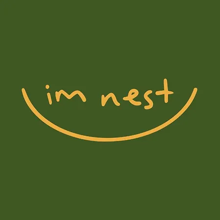 アパート Im Nest *